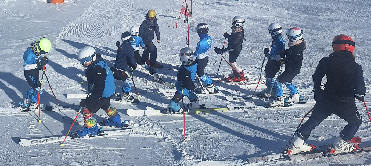 grupos infantiles Club Esquí Cerler Aneto